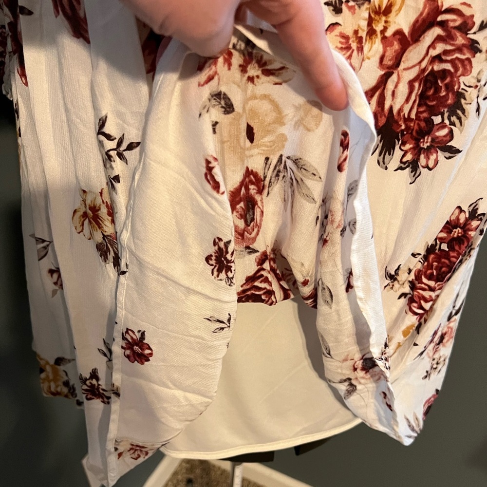 Torrid Cream and Red Floral Dress - Picture 11 of 14